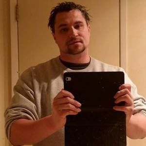 Meet your Posher, Adam